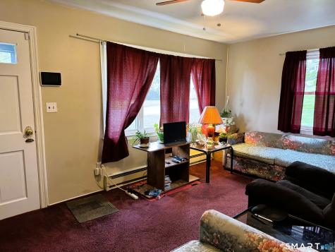 17 Cricket Road East Windsor CT 06088