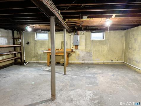 17 Cricket Road East Windsor CT 06088