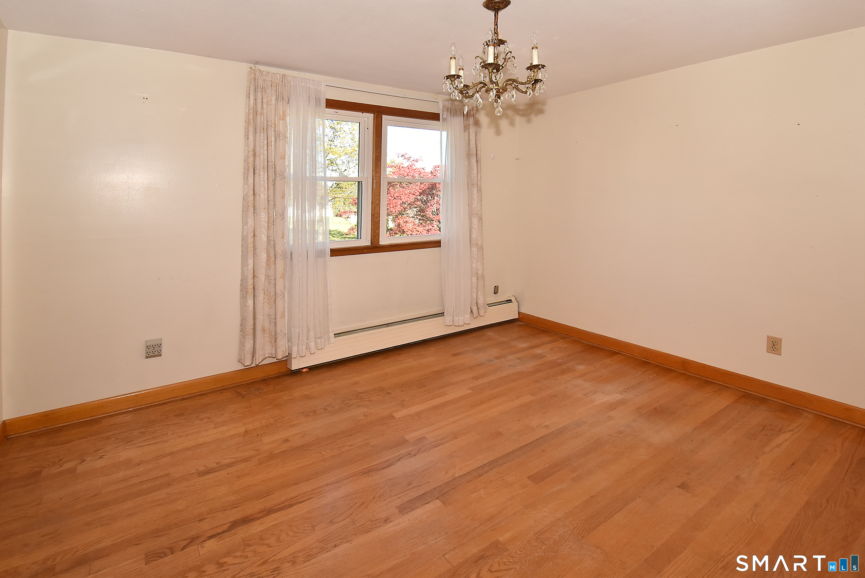 132 Ridge Crest Circle Wethersfield CT 06109