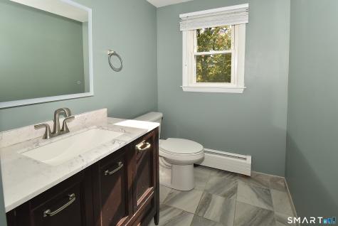 132 Ridge Crest Circle Wethersfield CT 06109