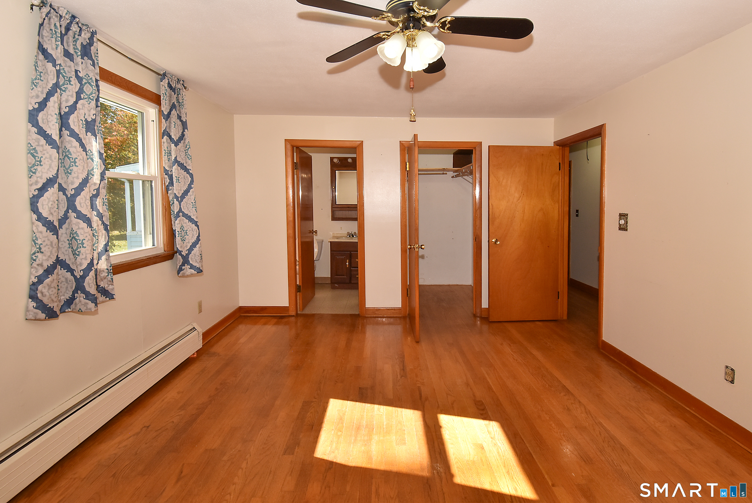 132 Ridge Crest Circle Wethersfield CT 06109