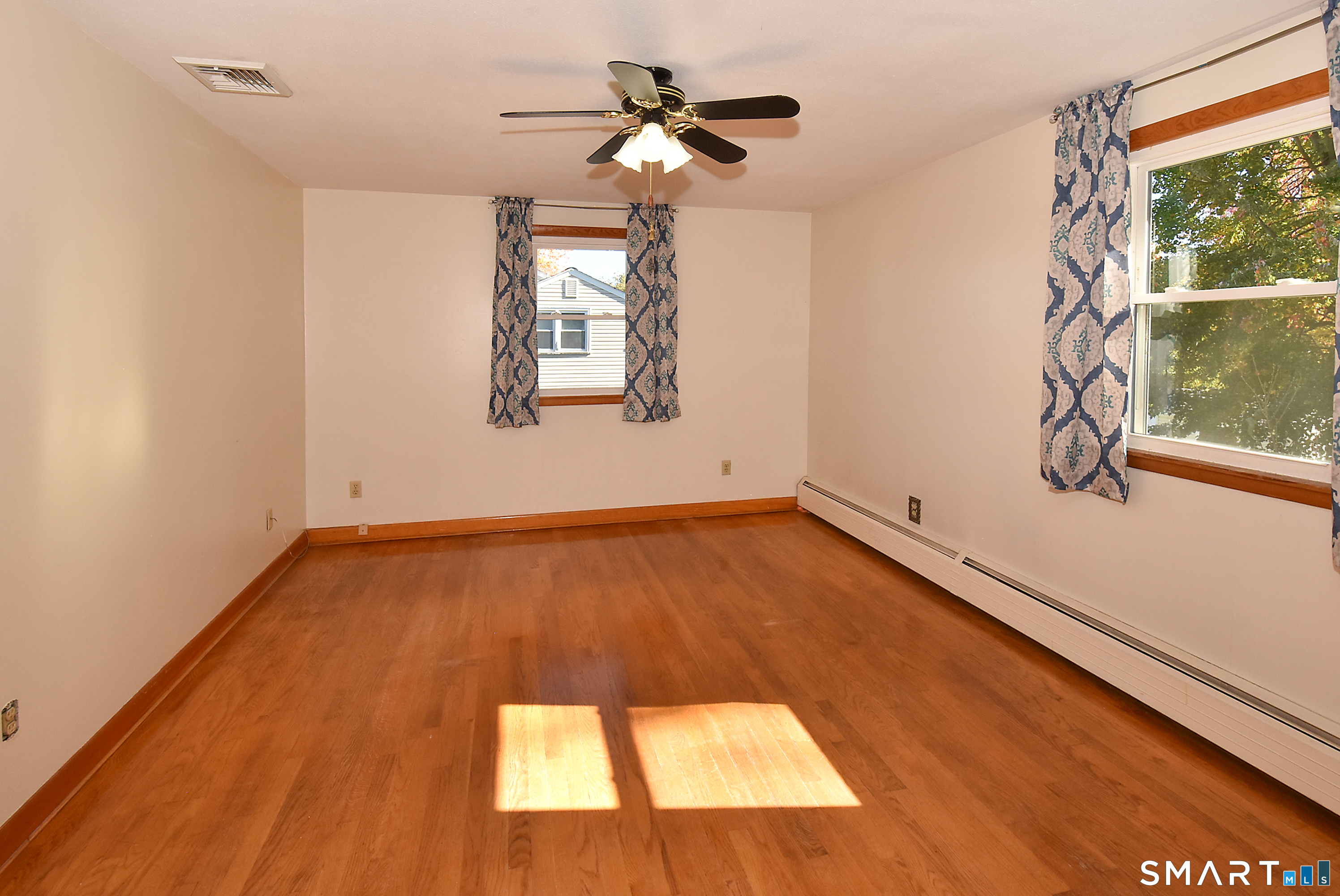 132 Ridge Crest Circle Wethersfield CT 06109