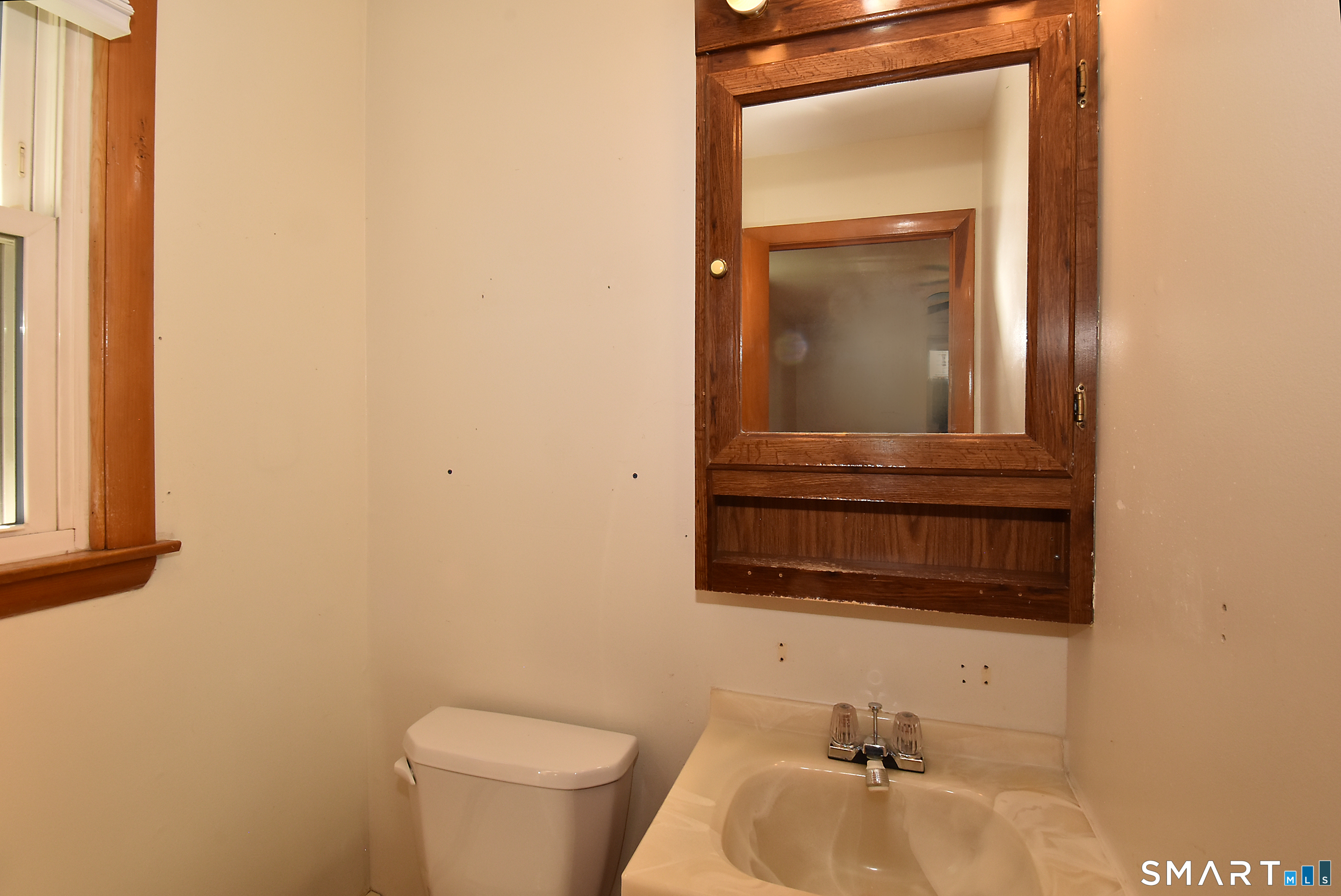 132 Ridge Crest Circle Wethersfield CT 06109