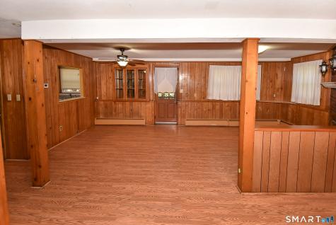 132 Ridge Crest Circle Wethersfield CT 06109