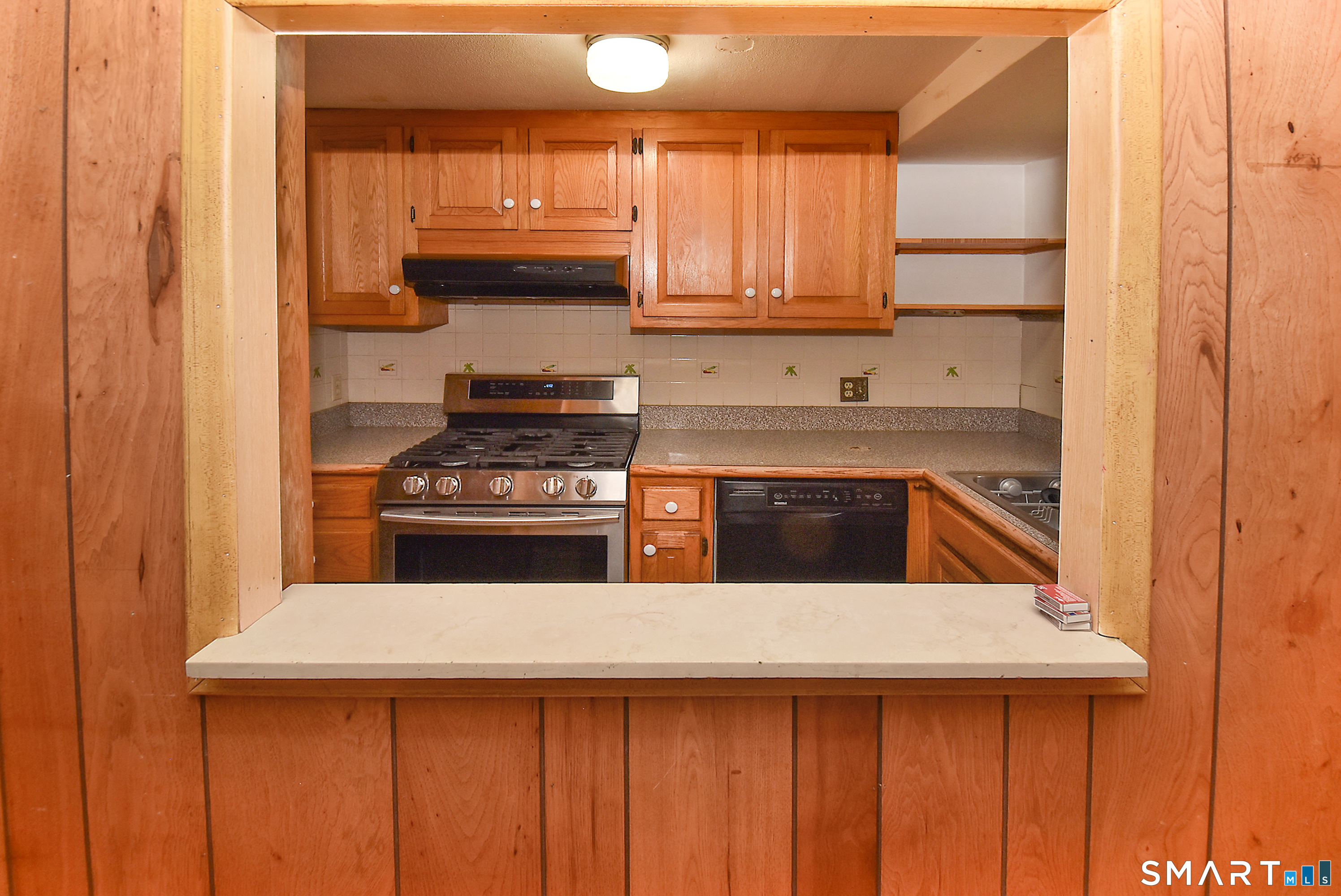 132 Ridge Crest Circle Wethersfield CT 06109