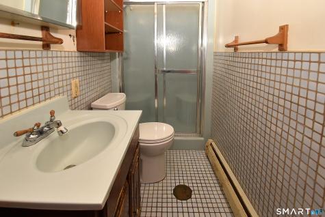 132 Ridge Crest Circle Wethersfield CT 06109
