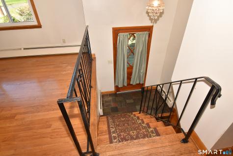 132 Ridge Crest Circle Wethersfield CT 06109