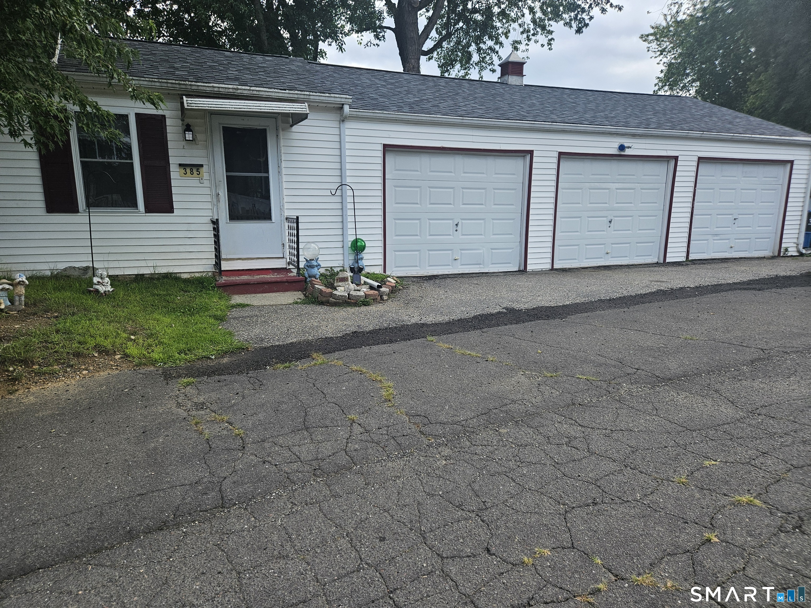 385 Fall Mountain Road Bristol CT 06010