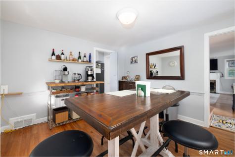 302 Brimfield Road Wethersfield CT 06109