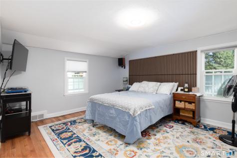 302 Brimfield Road Wethersfield CT 06109