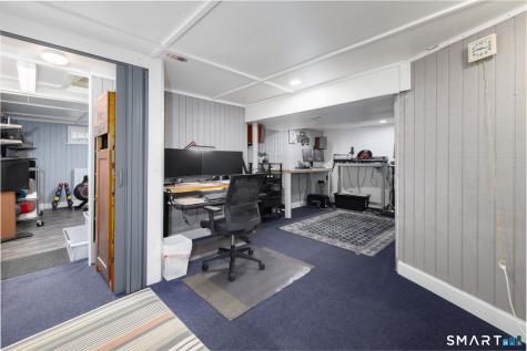 302 Brimfield Road Wethersfield CT 06109