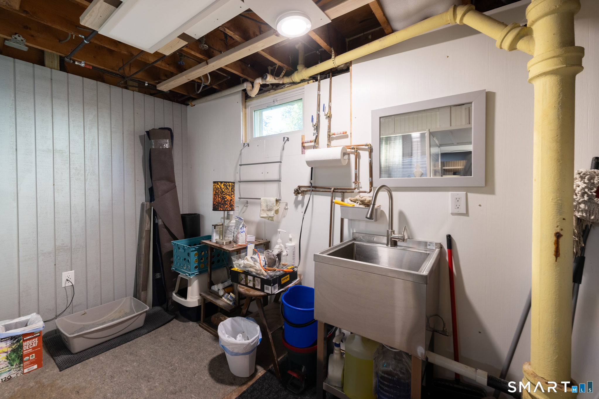 302 Brimfield Road Wethersfield CT 06109
