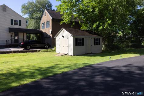 302 Brimfield Road Wethersfield CT 06109