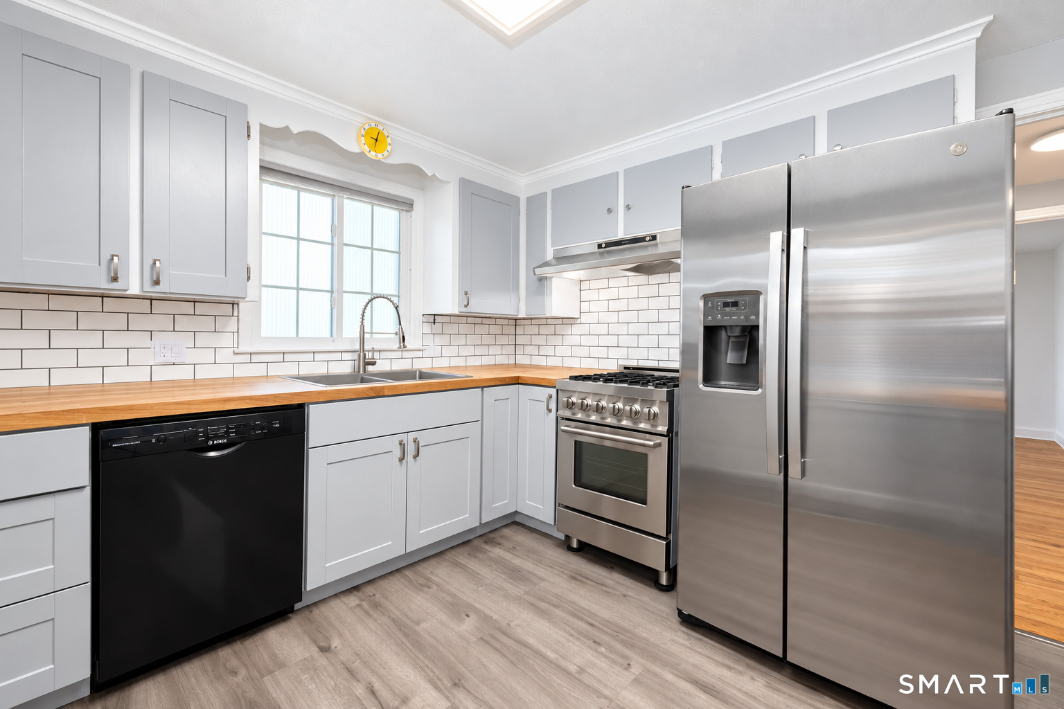 302 Brimfield Road Wethersfield CT 06109
