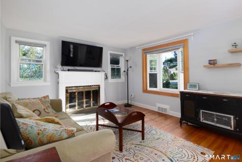 302 Brimfield Road Wethersfield CT 06109