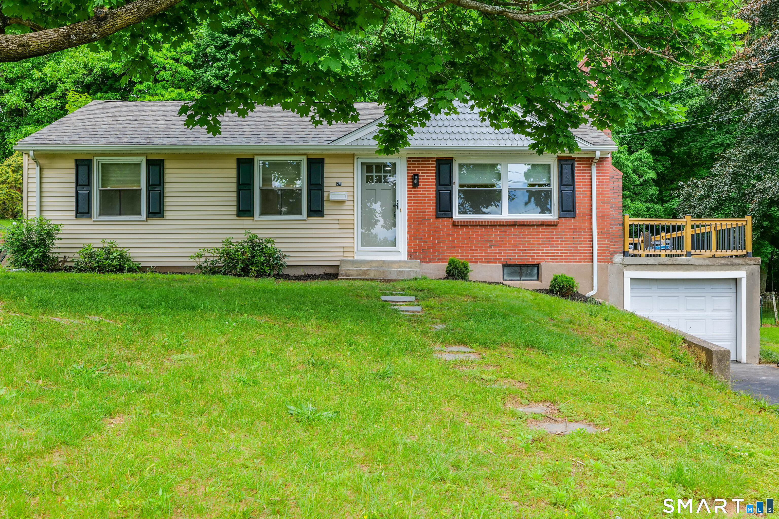 29 Fox Hill Drive Vernon CT 06066