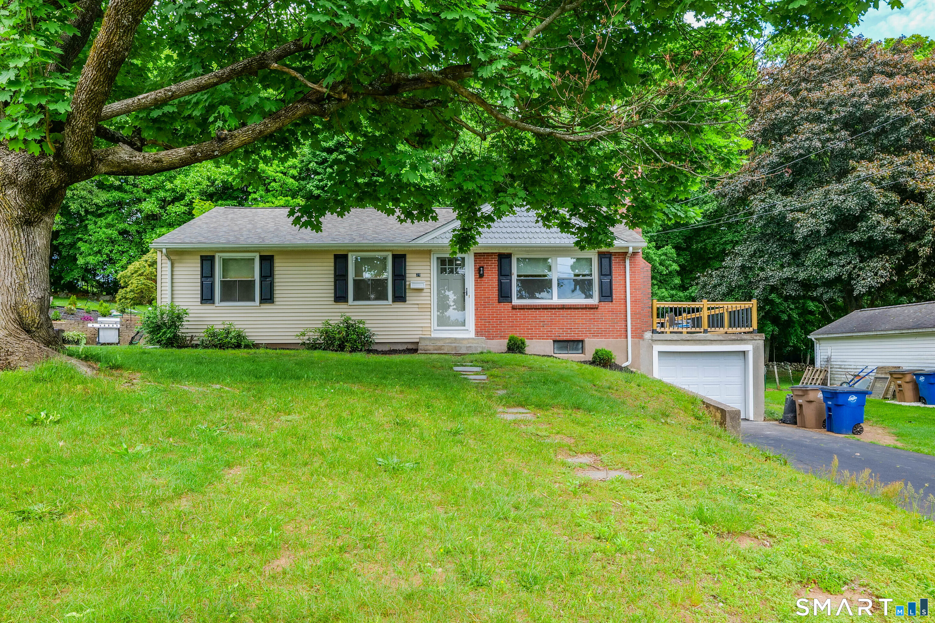 29 Fox Hill Drive Vernon CT 06066