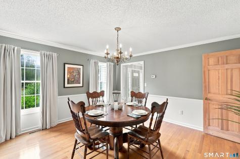 595 Tamarack Road Cheshire CT 06410