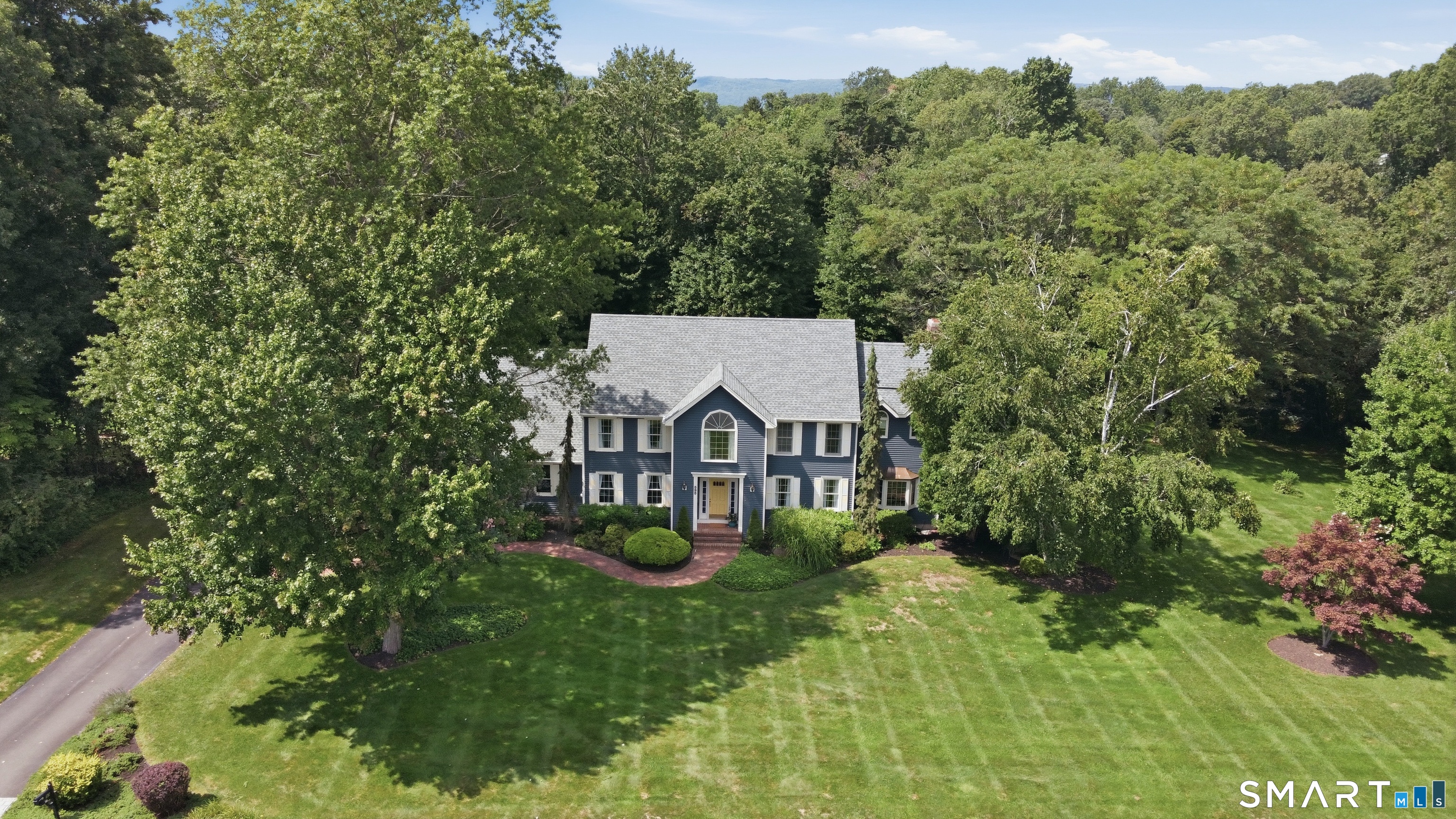 595 Tamarack Road Cheshire CT 06410