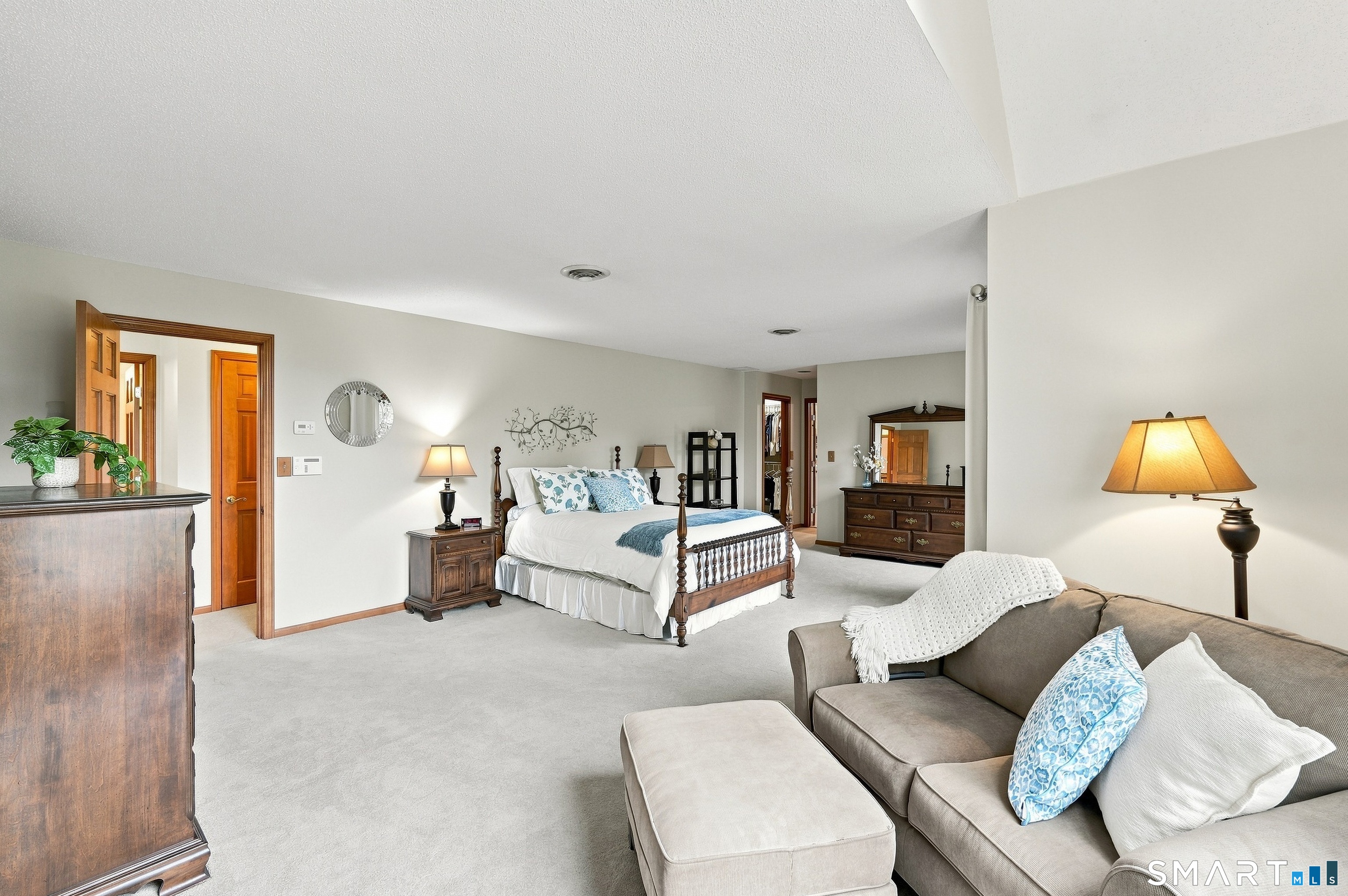 595 Tamarack Road Cheshire CT 06410
