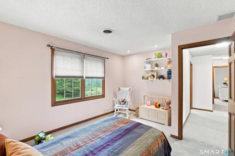 595 Tamarack Road Cheshire CT 06410