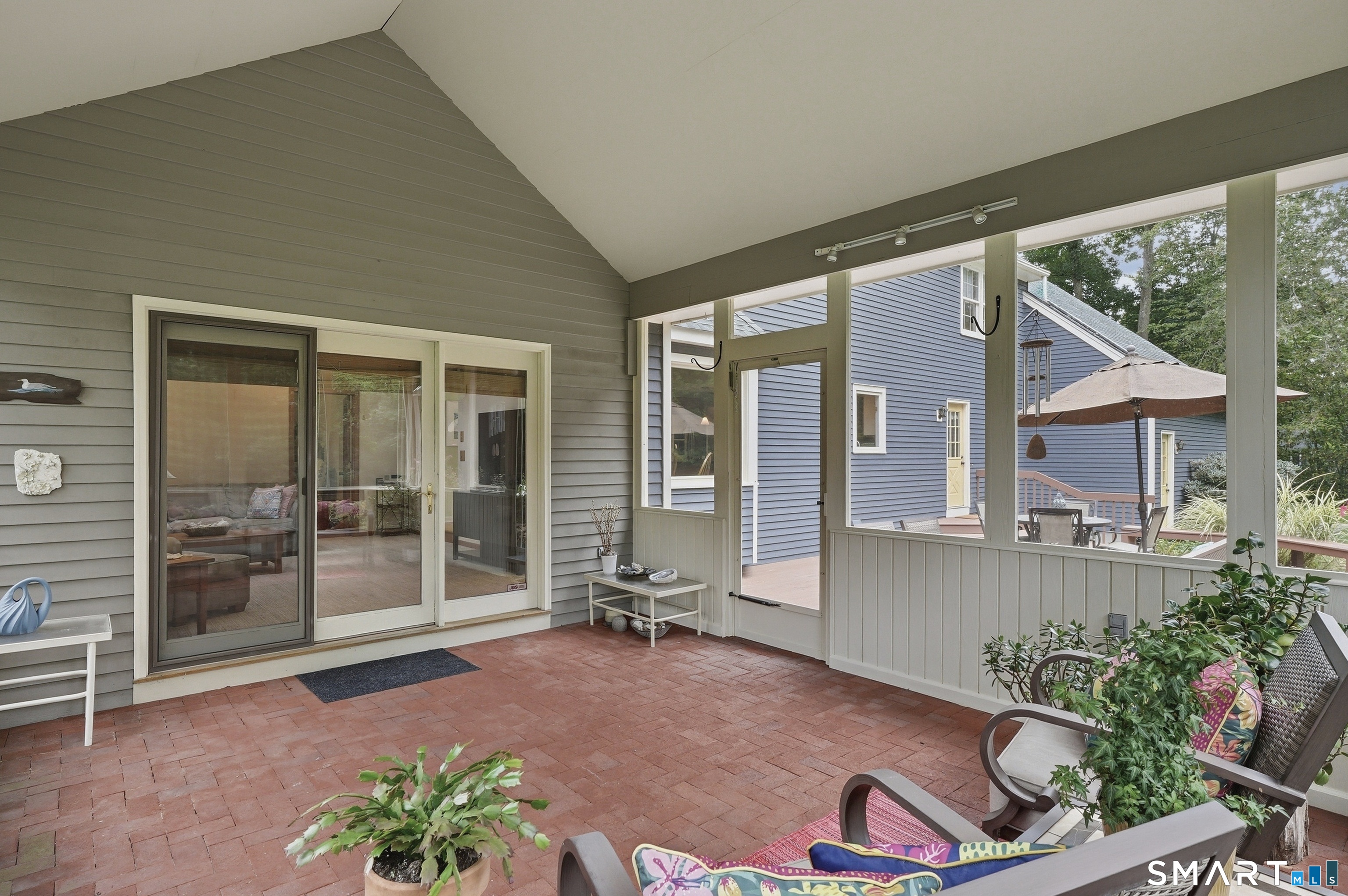 595 Tamarack Road Cheshire CT 06410