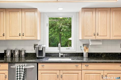 595 Tamarack Road Cheshire CT 06410