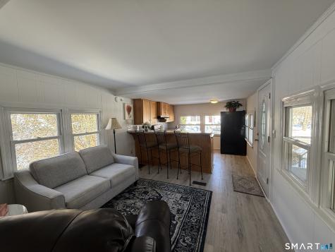 28 Woodland Trail Killingworth CT 06419