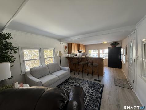 28 Woodland Trail Killingworth CT 06419