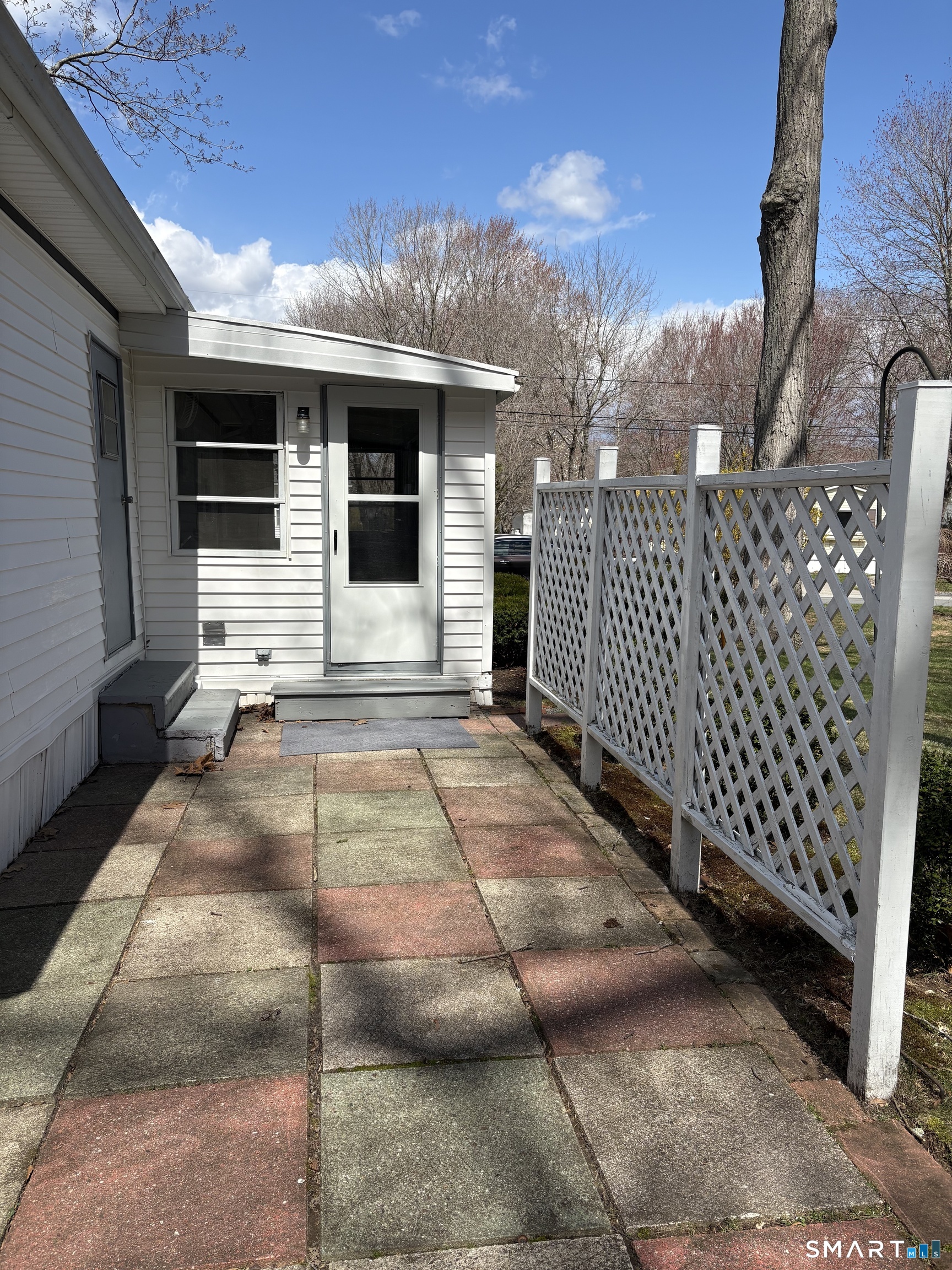 28 Woodland Trail Killingworth CT 06419