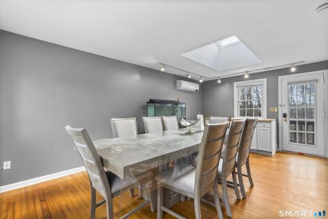 31 Coach Drive North Haven CT 06473