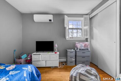 31 Coach Drive North Haven CT 06473