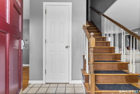 31 Coach Drive North Haven CT 06473