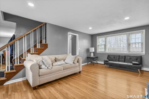 31 Coach Drive North Haven CT 06473