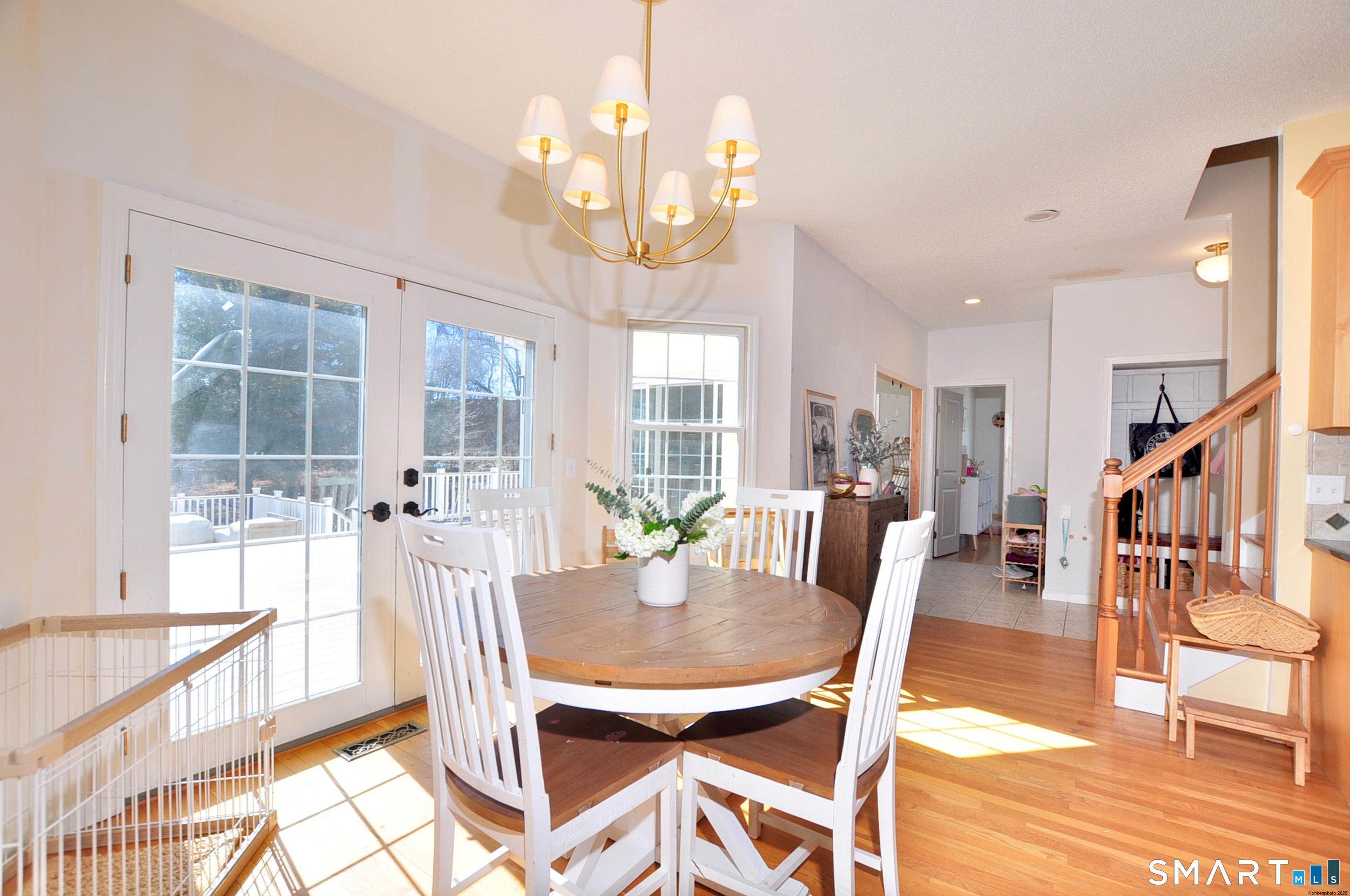 112 Gilbert Lane South Windsor CT 06074