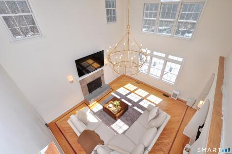 112 Gilbert Lane South Windsor CT 06074