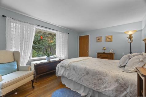 92 Minortown Road Woodbury CT 06798