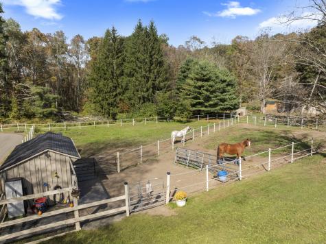 92 Minortown Road Woodbury CT 06798