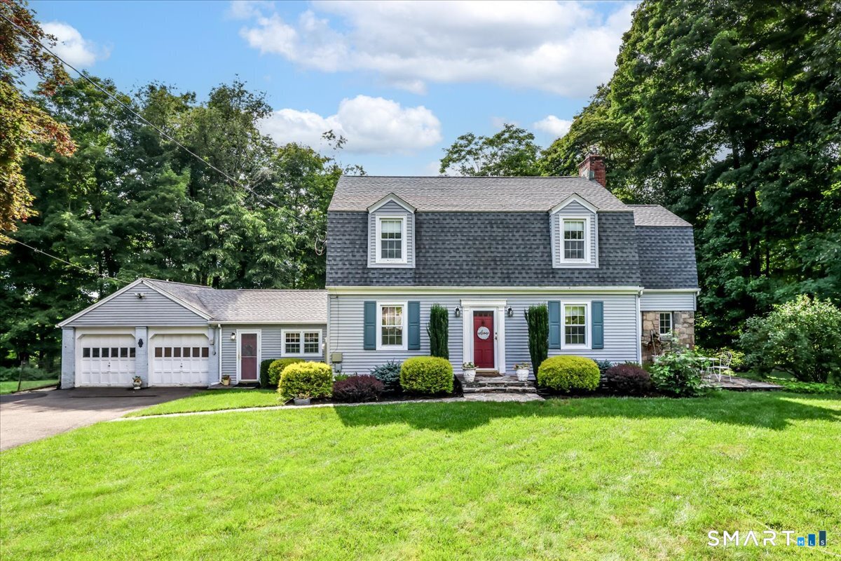 10 North Beech Tree Road Brookfield CT 06804