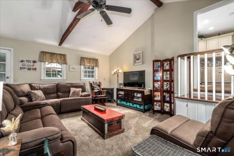 10 North Beech Tree Road Brookfield CT 06804