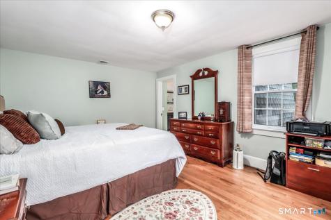 10 North Beech Tree Road Brookfield CT 06804