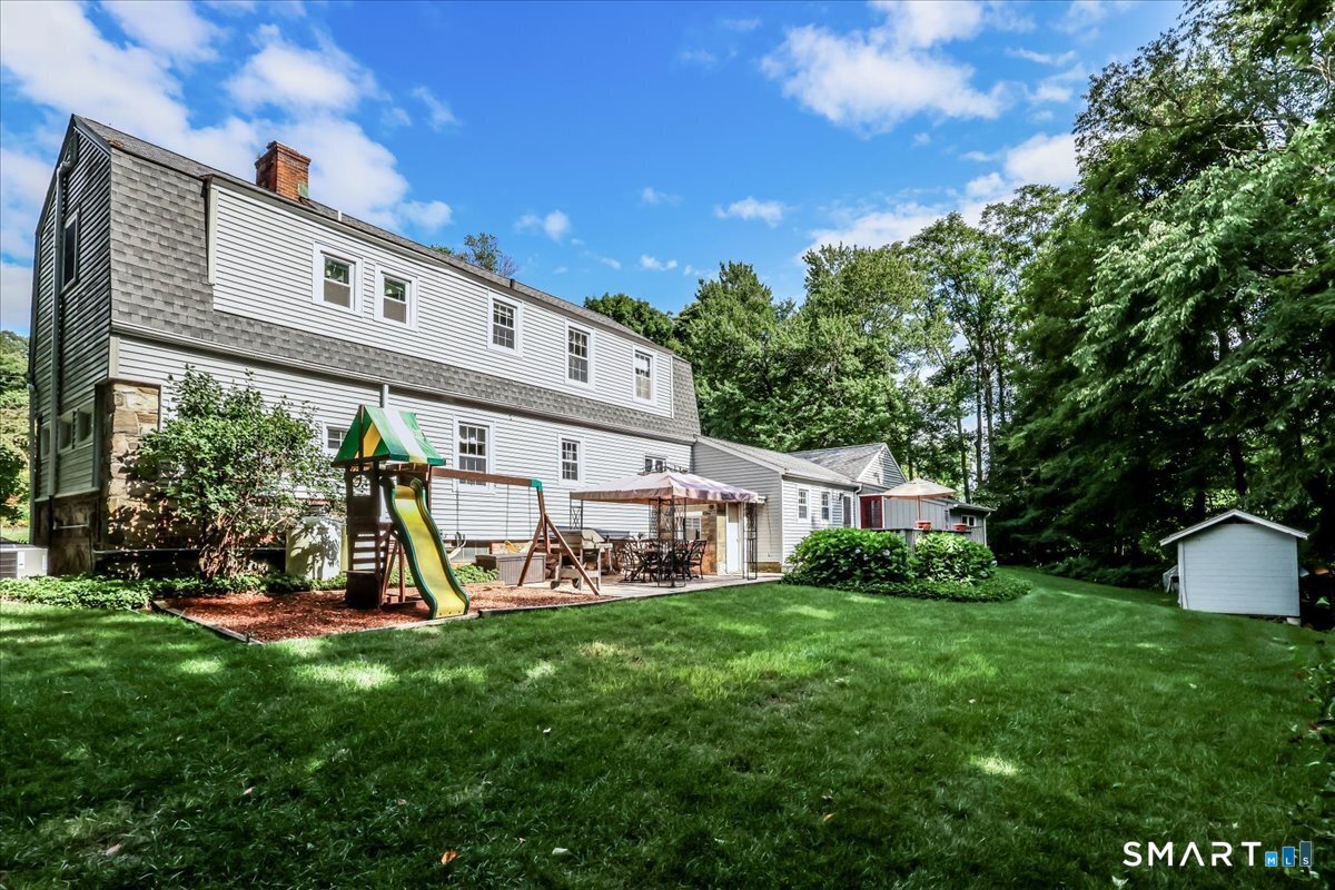 10 North Beech Tree Road Brookfield CT 06804