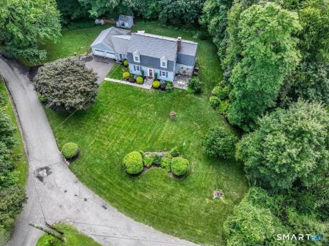 10 North Beech Tree Road Brookfield CT 06804