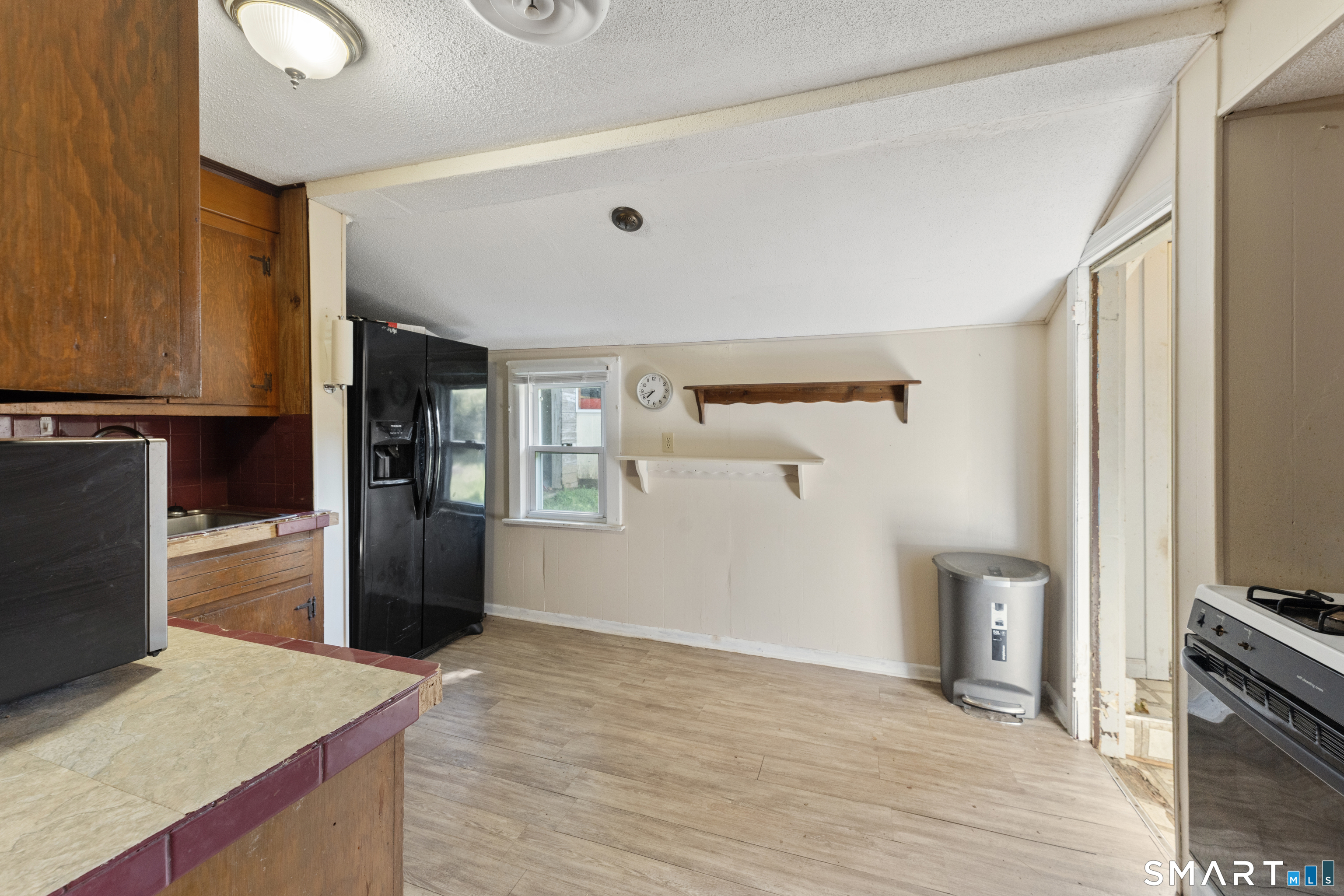 51 Dell Avenue New London CT 06320