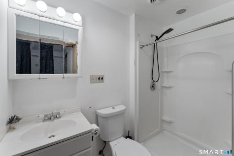 51 Dell Avenue New London CT 06320