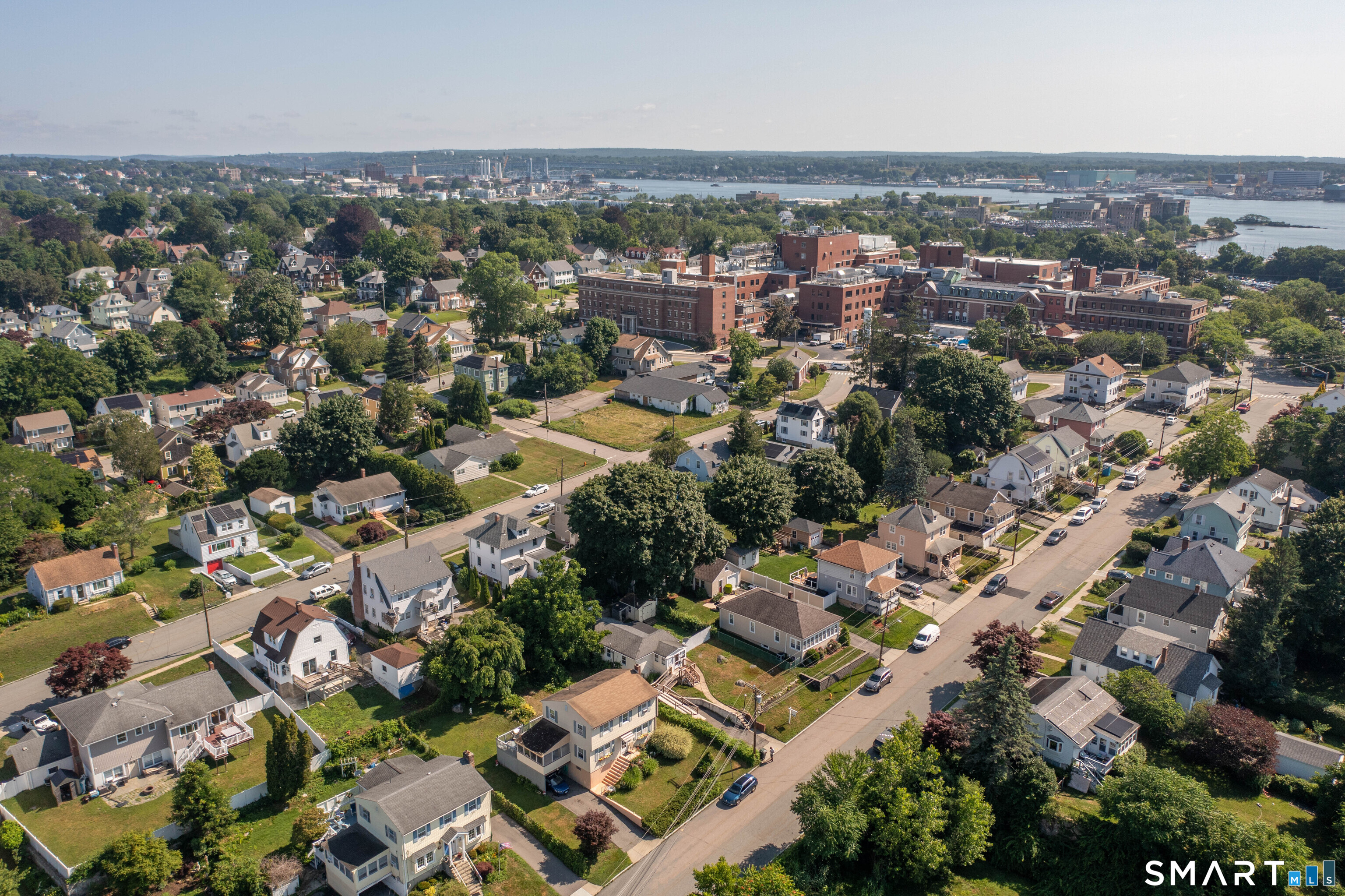 51 Dell Avenue New London CT 06320