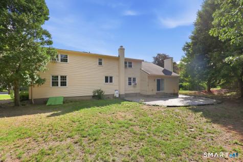 25 Hampshire Drive Glastonbury CT 06033