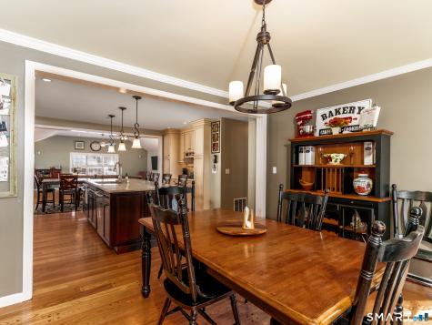 16 Quigley Road Wallingford CT 06492