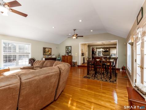 16 Quigley Road Wallingford CT 06492