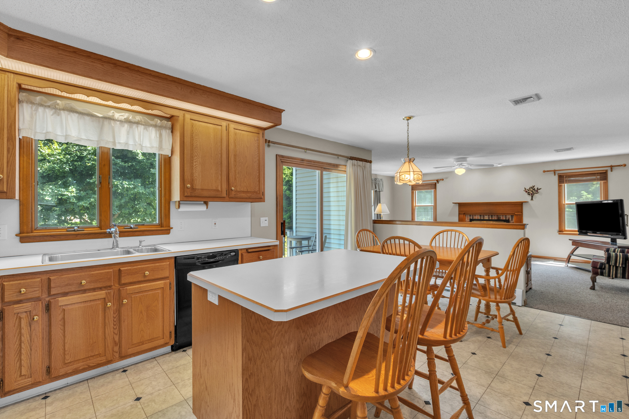 20 Windmill Road Ellington CT 06029